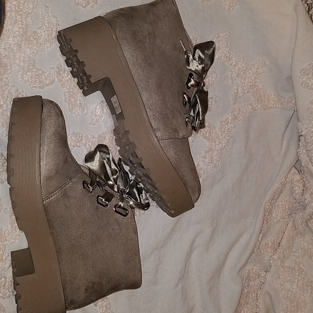 Like new booties